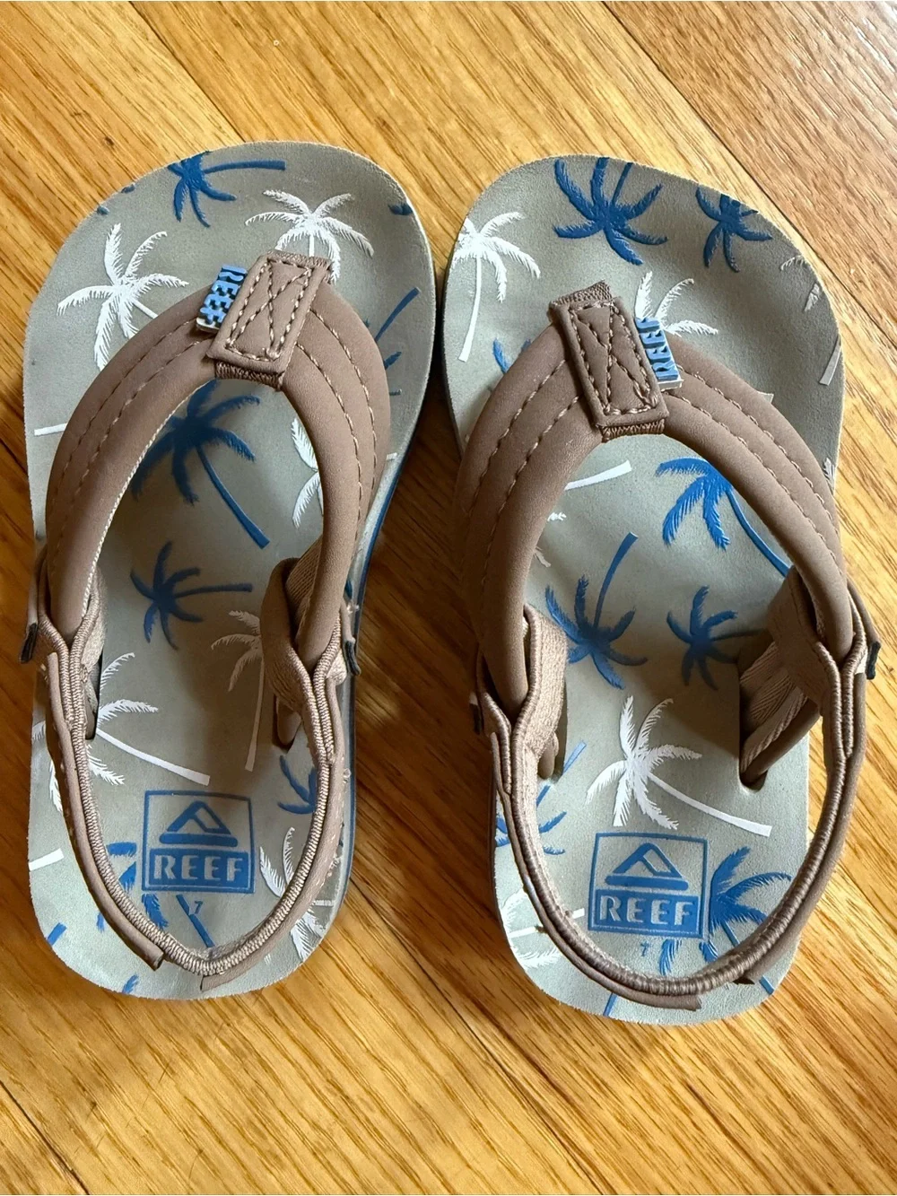 Reef Kids Brown Flip Flop Sandals with Blue Palm Print